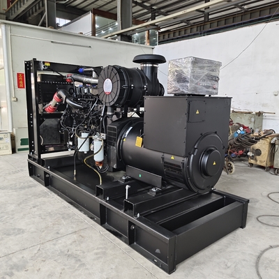 خرید 2150kVA 1720KW نوع باز قابل اعتماد الکتریکی و صنعتی ژنراتور برق سه فاز ژنراتور دیزل با ATS online manufacture